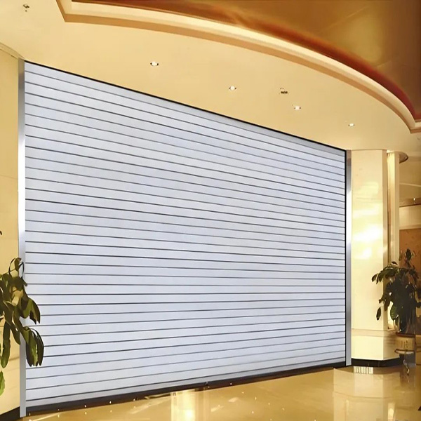 防火卷簾門的作用(圖1) 商場鋼質(zhì)防火卷簾門.jpg